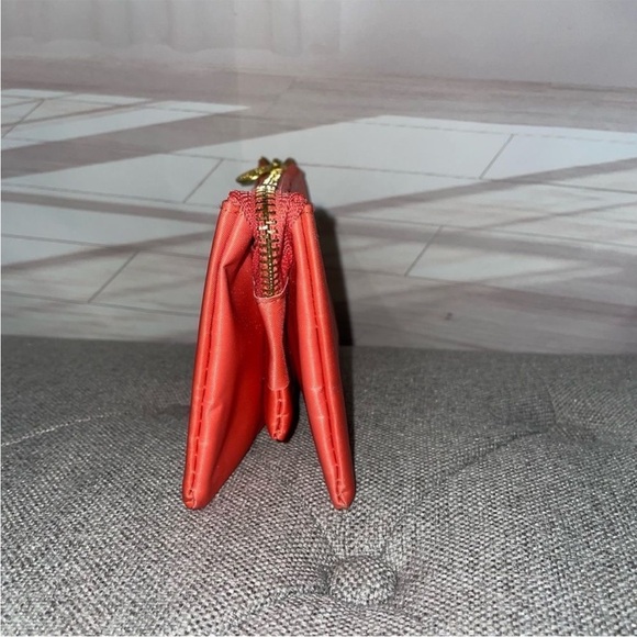 Tory Burch Pink Gold Logo Cameron Nylon Medium Wristlet Wallet- Pre Loved - Picture 10 of 13